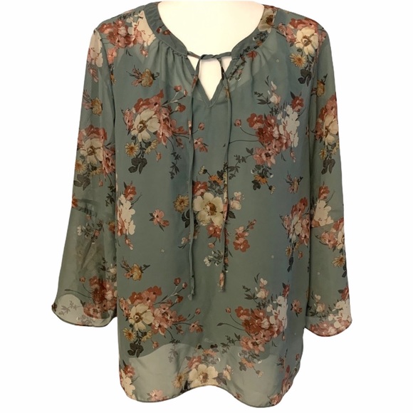 Apt. 9 Tops - Apt. 9 2-Piece Floral Bell Sleeves Top Green XL